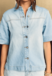Foto do produto Camisa Botões Ivy Claro