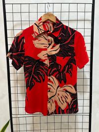 Foto do produto Camisa Floral Vermelha