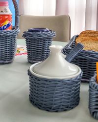 AÇUCAREIRO COM COLHER AZUL JEANS