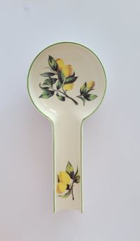 PORTA COLHER DE COZINHAR EM PORCELANA LIMÕES
