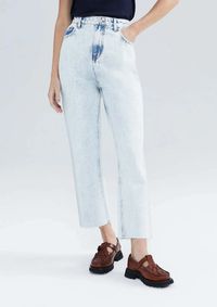 Foto do produto Calça Jeans Básica Feminina Reta Cintura Alta Barra A Fio