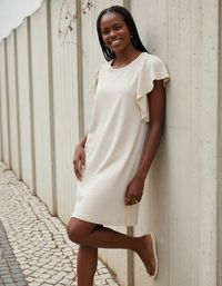 Foto do produto Vestido Curto Reto Com Mangas Amplas Bege G