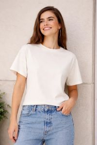 Foto do produto Blusa Básica Feminina Manga Curta Alongada Com Fenda
