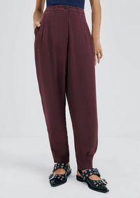 Foto do produto Calça Feminina Alfaiataria Carrot Cintura Alta Hering + Nv