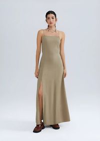 Foto do produto Vestido Longo Evasê Com Fenda Eco