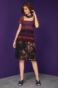 Blusa Tiras De Renda Decote Quadrado