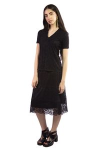 Blusa Renda Preta Aplique Costas