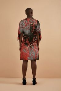 Vestido Manga Cigana Floresta Vermelha Listras
