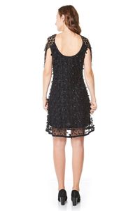 Vestido Tule Preto Pétalas Aplic Ombros