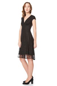 Vestido Tule Preto Aplique Dourado Costas