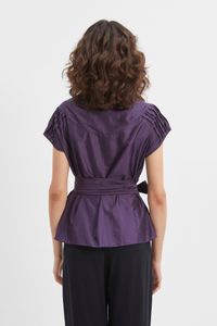 Blusa cachequer com pregas manga roxa