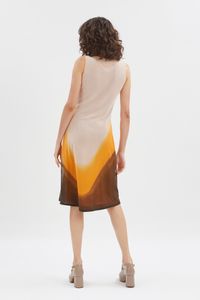 Vestido tule tie dye laranja