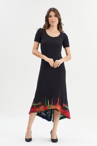 Vestido tule e feltro preto decote redondo