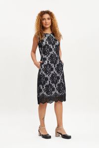 Vestido renda decote reto preto e branco