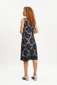 Vestido renda decote reto preto e branco