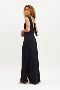 Vestido pingente bola preto