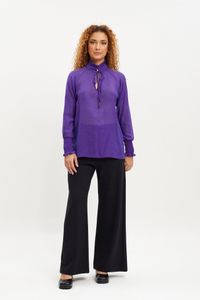 Blusa malha gola fru fru e manga com lastek roxa