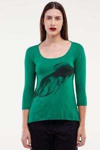 Blusa de malha verde estampa peixe