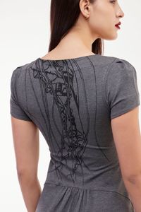 Vestido de Malha Cinza Decote V
