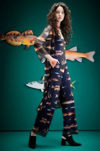 Macacão tule regata estampa peixe