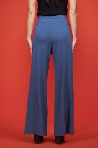 Calça de malha Azul presponto no bolso