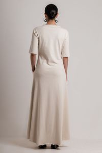 Vestido longo Off White de Malha Estampa Flor