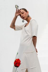 Vestido longo Off White de Malha Estampa Flor