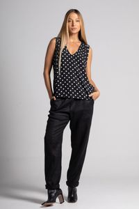 Blusa Musseline poá preto decote V