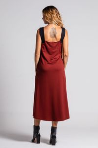 Vestido midi moletim bordo