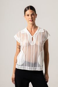 Blusa de renda Off white com botão
