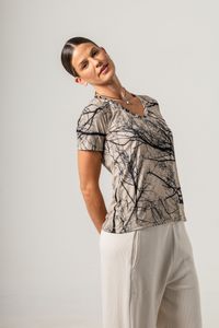 Blusa Malha Baby Look Galho Vari Escura