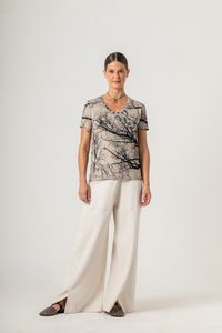 Blusa de Malha Baby look com bolso Galho Vari Escura