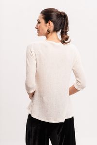 Blusa de Malha Off White com Acabamento em Tule
