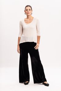 Blusa de Malha Off White com Acabamento em Tule