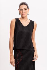 Blusa Preta em Tecido Risca de Giz