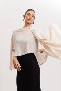 Poncho Transpassado em Malha Off White
