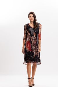 Vestido Curto em Tule Estampa Três Graças