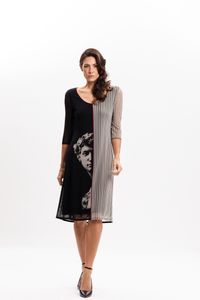 Vestido Curto em Tule Estampa Greco David