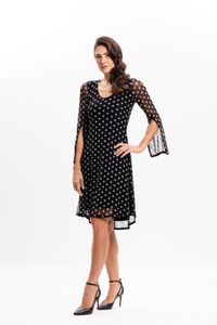 Vestido Curto em Tule Poá Preto com Recortes