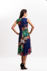 Vestido Curto em Tule Floral Azul