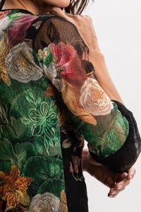 Vestido em Renda Floral Vertumnus Arcimboldo