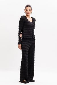 Casaquinho em Tule Texturizado com Babados