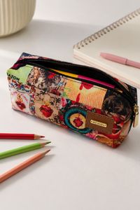 Porta-lápis Estampado Sagrado Coração com Zíper