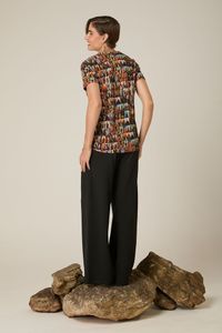 Blusa Baby Look C/Bolso Santinhos