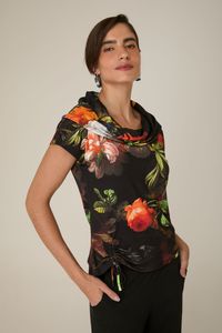 Blusa de Malha Floral Gola Rolê Estampa Elias Vanden Broeck 