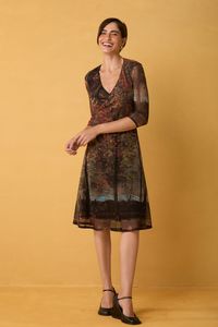 Vestido Curto de Tule Estampa Van Gogh Manga 3/4