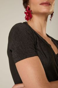 Vestido Longo Preto Plissado com Texturas