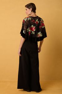 Bolero Preto com Renda Bordada Flores Vermelhas