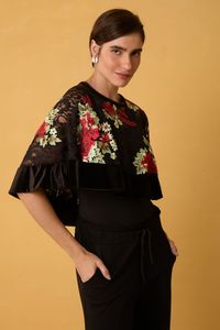 Bolero Preto com Renda Bordada Flores Vermelhas