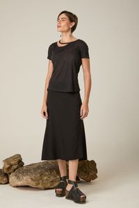 Blusa Preta de Malha com Presponto Vermelho